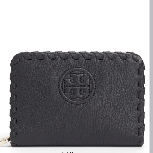 Tory Burch Handbags - 🌟RARE RETIRED🌟Tory Burch Marion Zip Coin Wallet